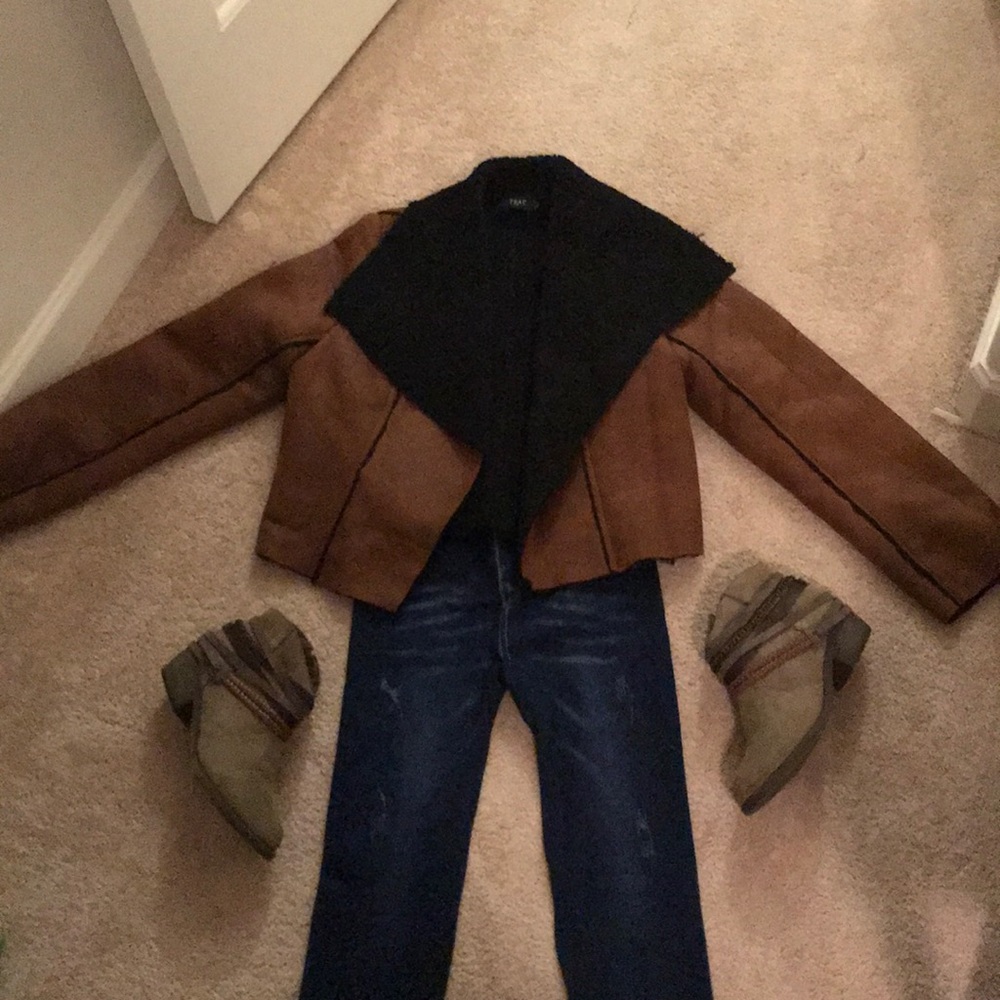 ❄️ 🍁 🎄Ladies Black & Brown Sherpa jacket - Picture 2 of 8